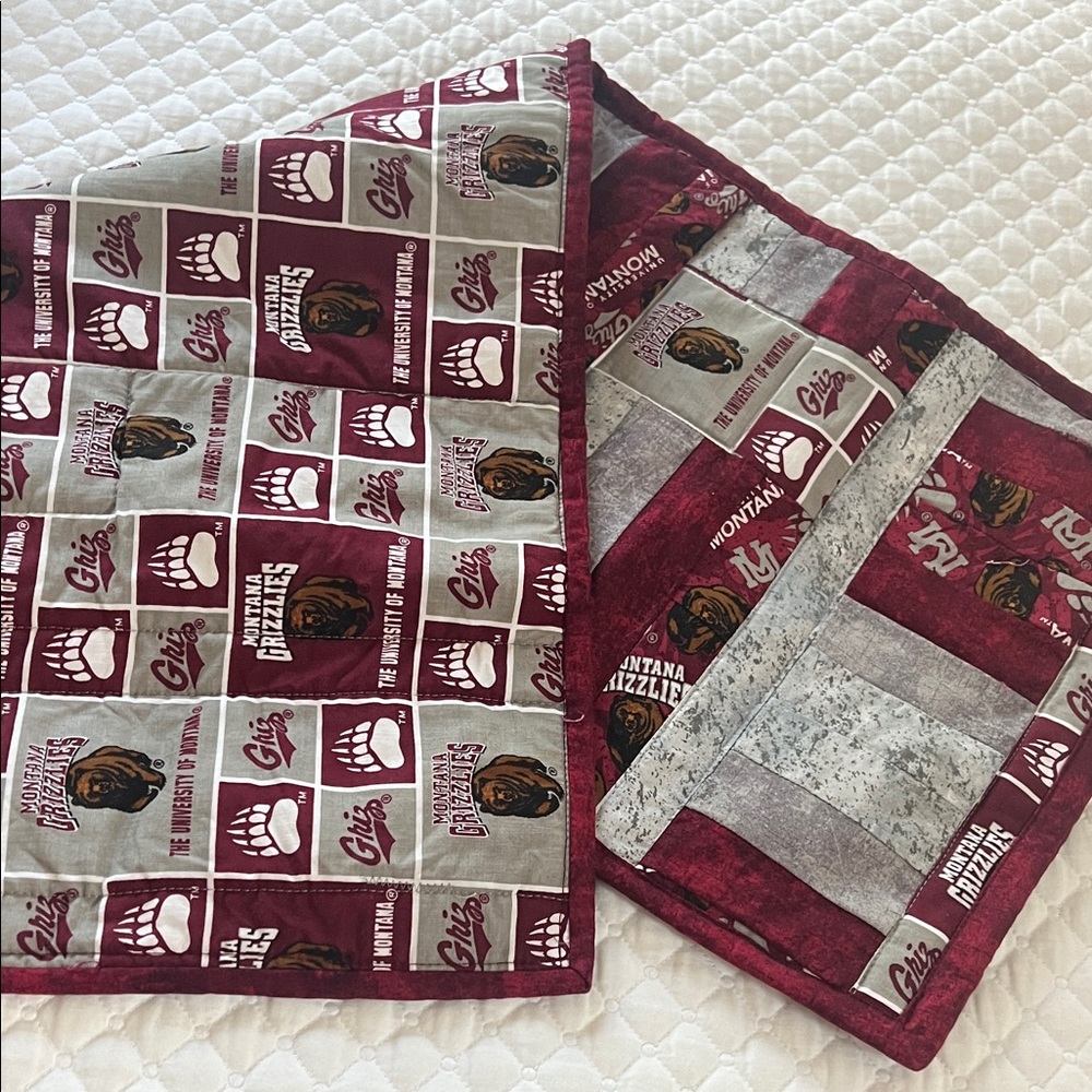 University of Montana Grizzlies Table Runner and Placemats Set